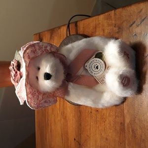 Longaberger Boyd's Bear